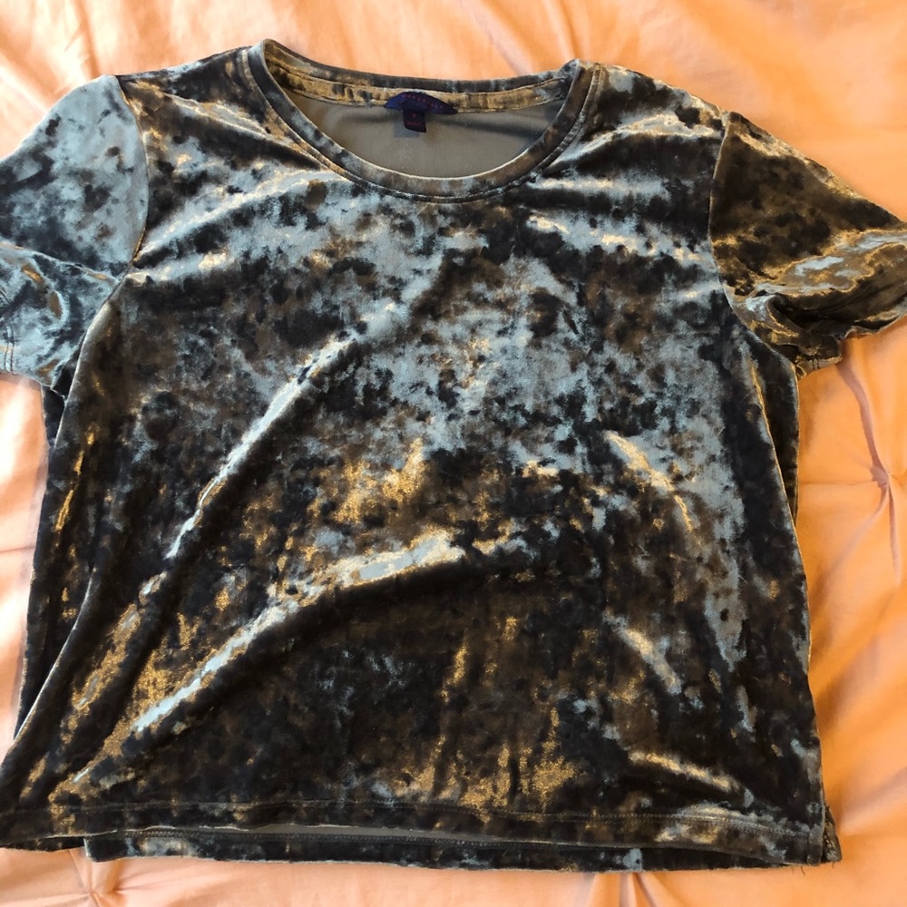 crop top